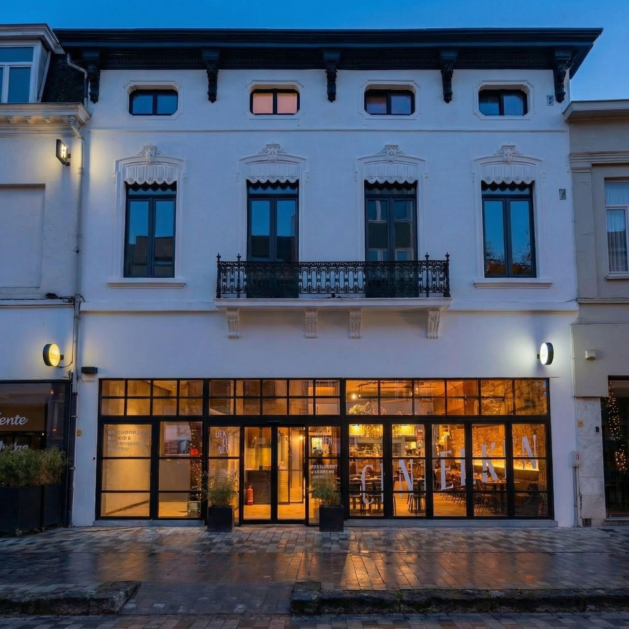 Centerken gevel avond